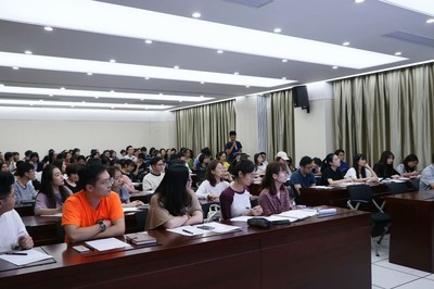 国外心理咨询人员培养和管理及我国现状研究——钱铭怡教授讲座回顾